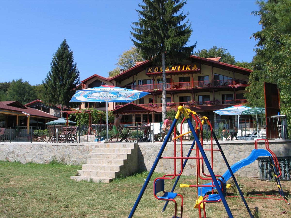 Kovanlika Hotel Razgrad Eksteriør bilde